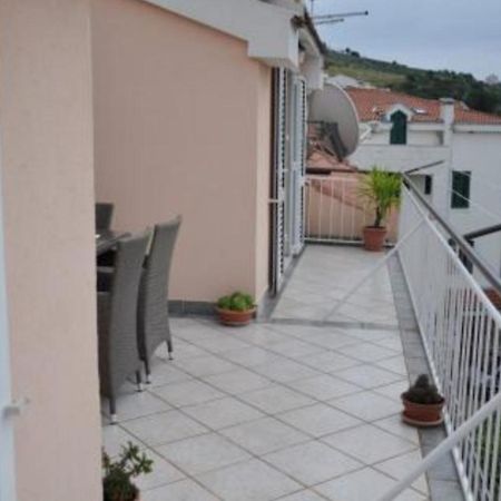 Apartman Andela Podgora Exterior photo